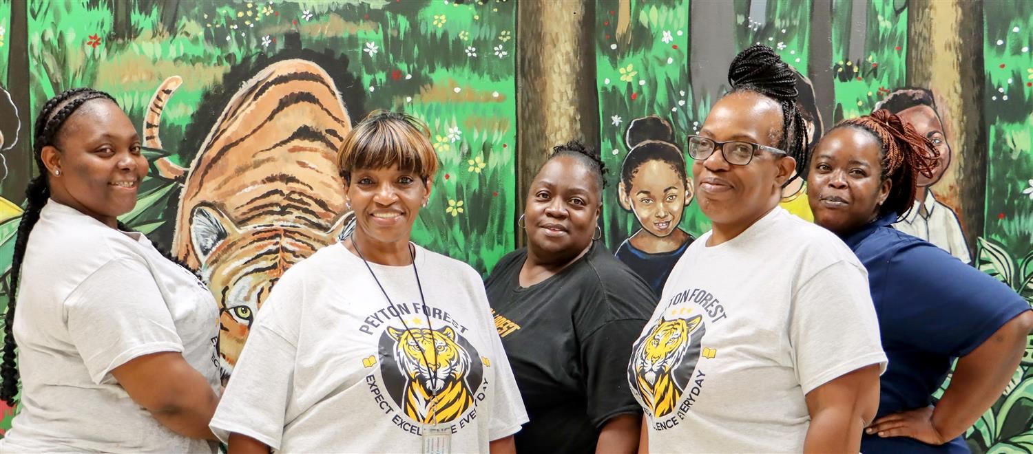 Image of Cafeteria Team
