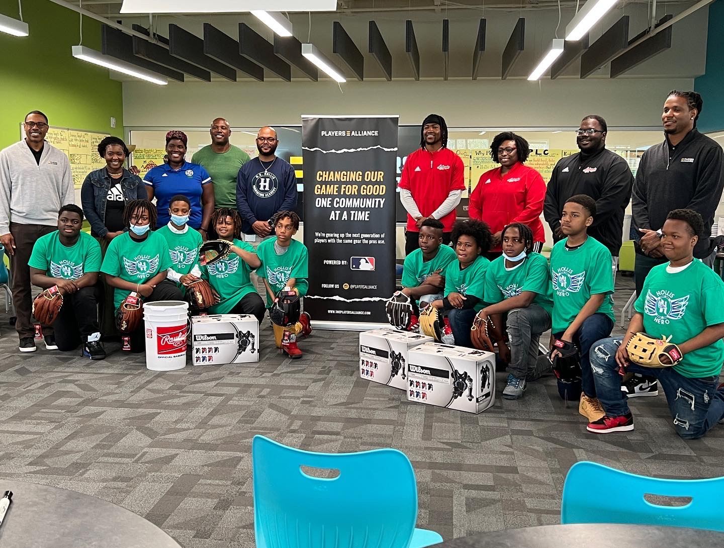 L.E.A.D. Center for Youth receives big donation at Hollis