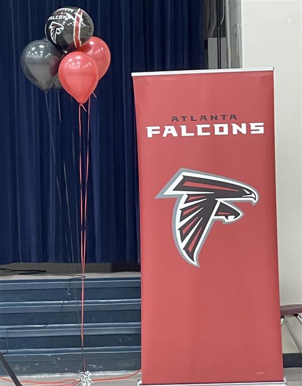 Photo Gallery / Falcon's Pep Rally